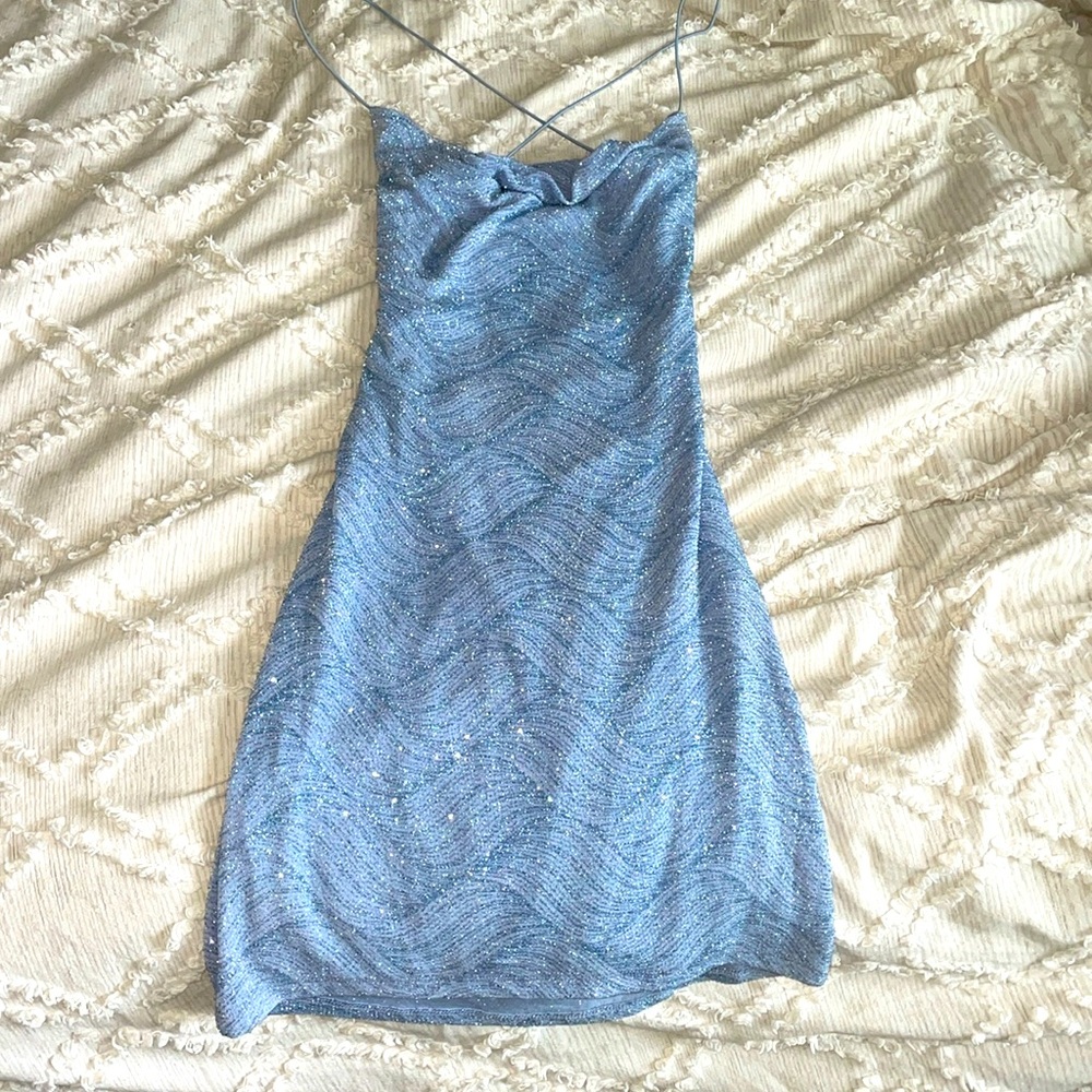 perfect glittery, blue dress